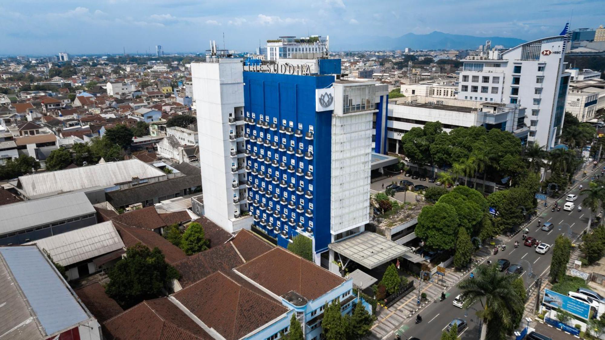 The Suddha Asia Afrika Bandung Ngoại thất bức ảnh